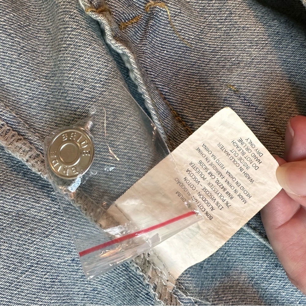 David’s Bridal Embroidered Floral Denim Jacket Medium Bride Bachelorette NWOT - Picture 5 of 5